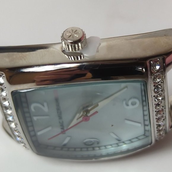 New Isaac Mizrahi Live Silver Stainless‎ Steel Japan Mvmt Ladies Womens Watch - Picture 5 of 9